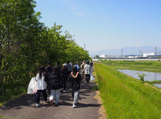 清掃活動の様子2