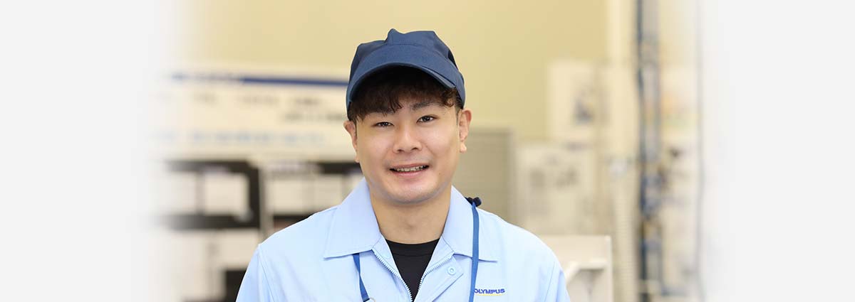 先輩インタビュー　プラスチック成形部門